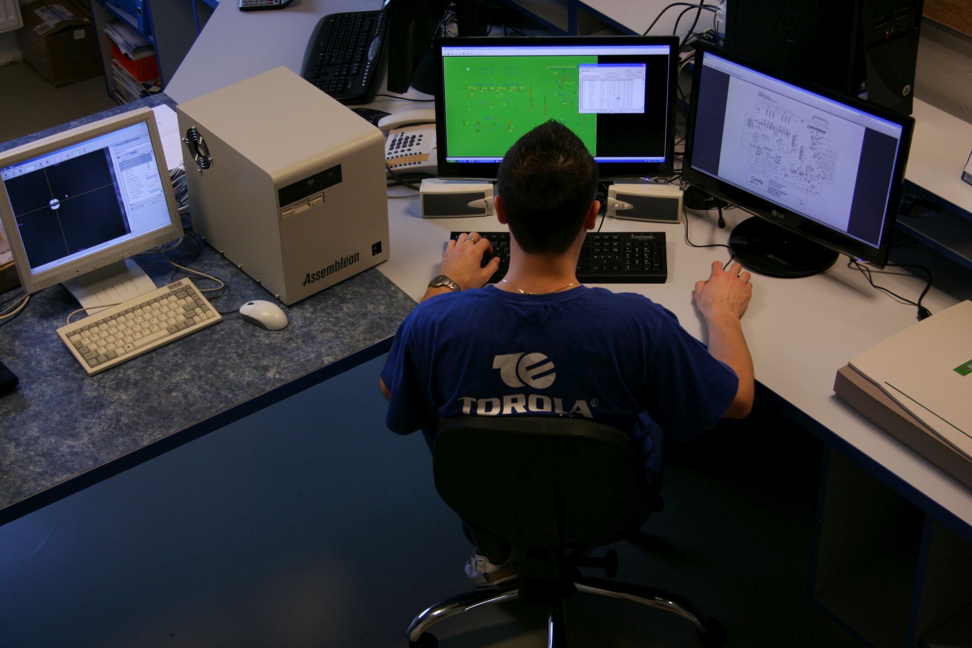 Off-line SMT prac​oviště